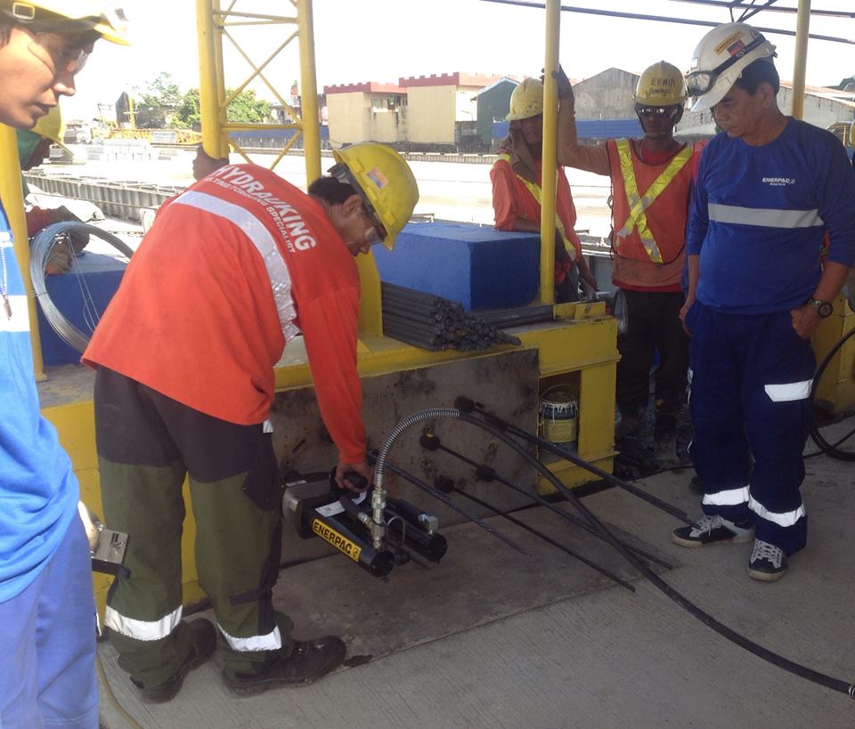 Construction 4 Construction 4